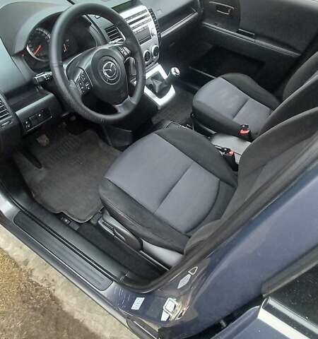 Серый Мазда 5, объемом двигателя 2 л и пробегом 184 тыс. км за 5500 $, фото 10 на Automoto.ua