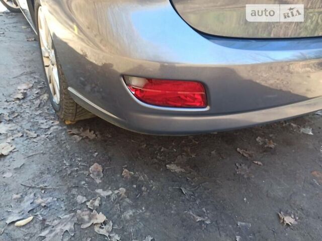 Сірий Мазда 5, об'ємом двигуна 2 л та пробігом 335 тис. км за 5000 $, фото 5 на Automoto.ua