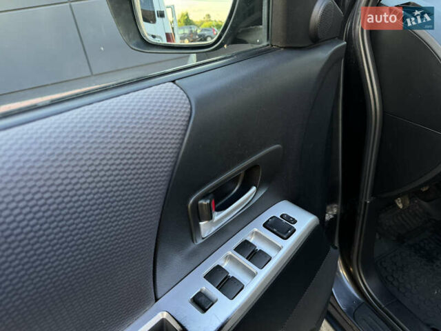 Серый Мазда 5, объемом двигателя 2 л и пробегом 256 тыс. км за 5599 $, фото 42 на Automoto.ua