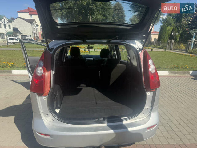 Серый Мазда 5, объемом двигателя 2 л и пробегом 401 тыс. км за 4500 $, фото 11 на Automoto.ua