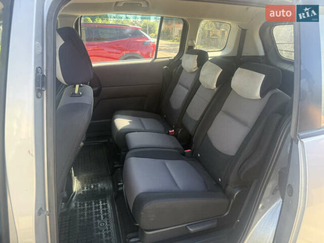 Серый Мазда 5, объемом двигателя 2 л и пробегом 401 тыс. км за 4500 $, фото 10 на Automoto.ua