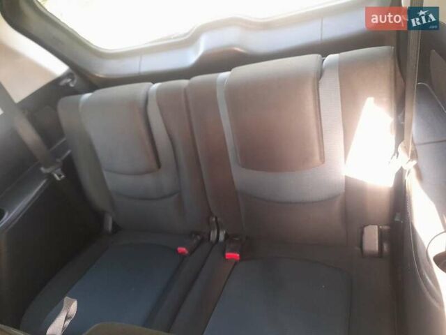 Серый Мазда 5, объемом двигателя 2 л и пробегом 226 тыс. км за 6500 $, фото 2 на Automoto.ua