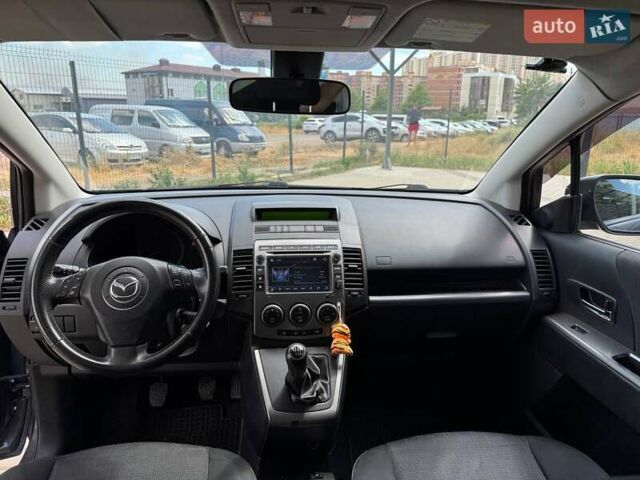 Сірий Мазда 5, об'ємом двигуна 2 л та пробігом 323 тис. км за 5400 $, фото 17 на Automoto.ua