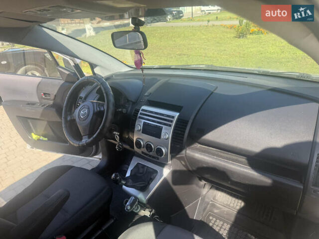 Серый Мазда 5, объемом двигателя 2 л и пробегом 401 тыс. км за 4500 $, фото 16 на Automoto.ua