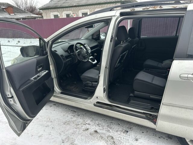 Серый Мазда 5, объемом двигателя 2 л и пробегом 231 тыс. км за 5350 $, фото 5 на Automoto.ua