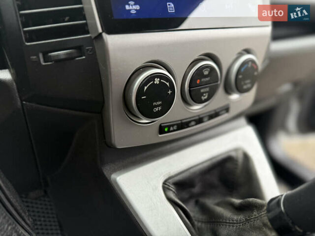 Сірий Мазда 5, об'ємом двигуна 2 л та пробігом 377 тис. км за 4900 $, фото 14 на Automoto.ua