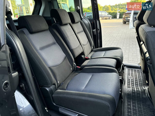 Серый Мазда 5, объемом двигателя 2 л и пробегом 256 тыс. км за 5599 $, фото 71 на Automoto.ua