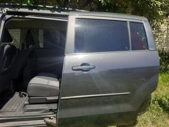 Мазда 5 2007 в Луцке на Automoto.ua Серый Мазда 5, объемом двигателя 2 л и пробегом 302 тыс. км за 5000 $, фото 2 на Automoto.ua