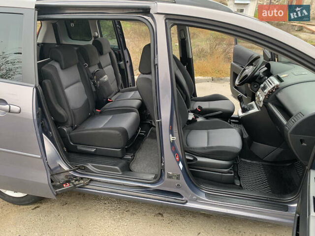 Серый Мазда 5, объемом двигателя 2 л и пробегом 248 тыс. км за 5500 $, фото 16 на Automoto.ua