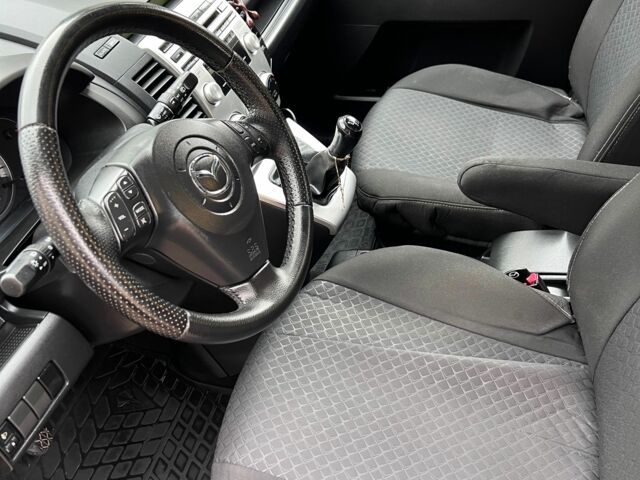 Серый Мазда 5, объемом двигателя 0 л и пробегом 244 тыс. км за 5000 $, фото 5 на Automoto.ua