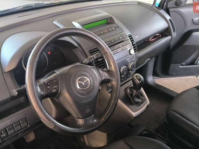 Сірий Мазда 5, об'ємом двигуна 2 л та пробігом 330 тис. км за 3950 $, фото 10 на Automoto.ua