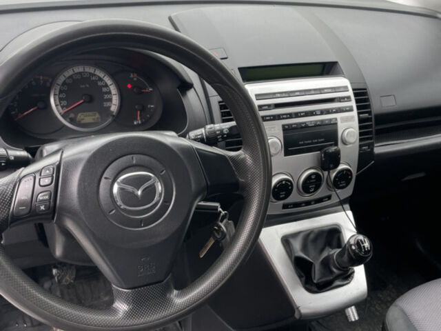 Сірий Мазда 5, об'ємом двигуна 1.8 л та пробігом 250 тис. км за 4400 $, фото 2 на Automoto.ua