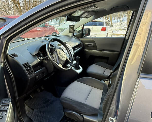 Сірий Мазда 5, об'ємом двигуна 1.8 л та пробігом 278 тис. км за 5800 $, фото 13 на Automoto.ua