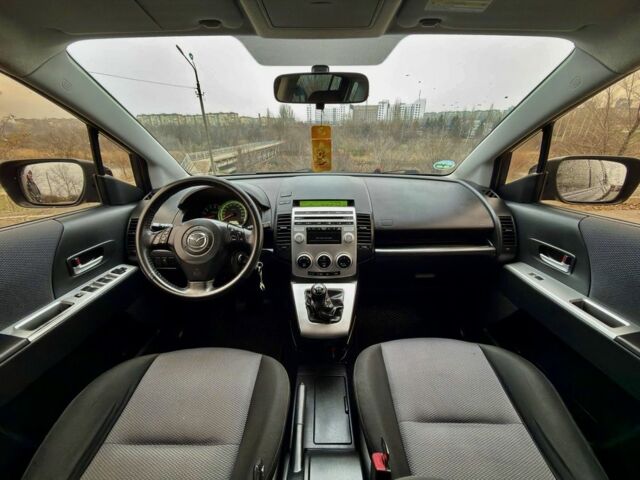 Серый Мазда 5, объемом двигателя 2 л и пробегом 200 тыс. км за 5999 $, фото 14 на Automoto.ua