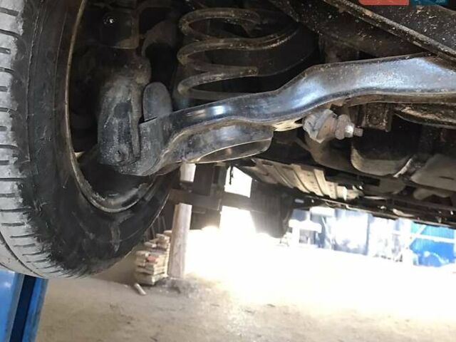 Серый Мазда 5, объемом двигателя 2 л и пробегом 235 тыс. км за 6350 $, фото 4 на Automoto.ua