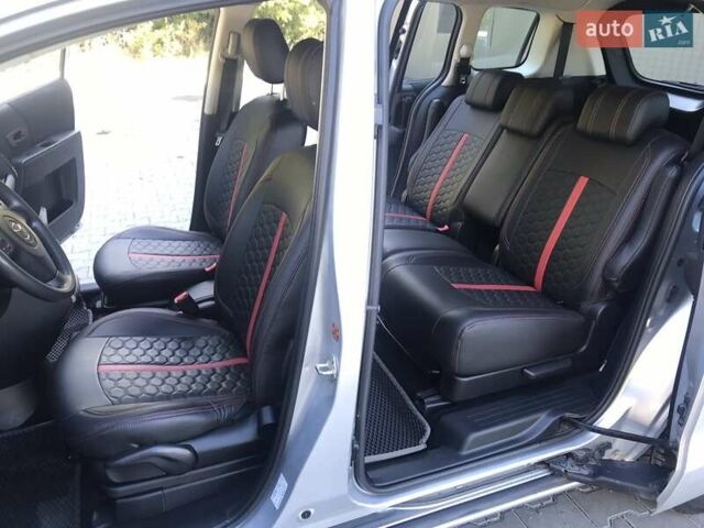 Серый Мазда 5, объемом двигателя 2 л и пробегом 235 тыс. км за 6350 $, фото 17 на Automoto.ua