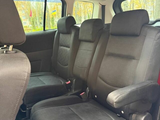 Серый Мазда 5, объемом двигателя 2 л и пробегом 200 тыс. км за 3700 $, фото 6 на Automoto.ua