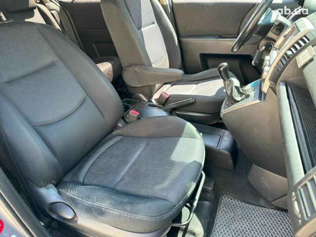 Серый Мазда 5, объемом двигателя 2 л и пробегом 317 тыс. км за 6990 $, фото 12 на Automoto.ua
