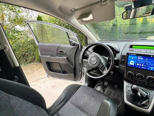 Серый Мазда 5, объемом двигателя 2 л и пробегом 273 тыс. км за 5200 $, фото 7 на Automoto.ua