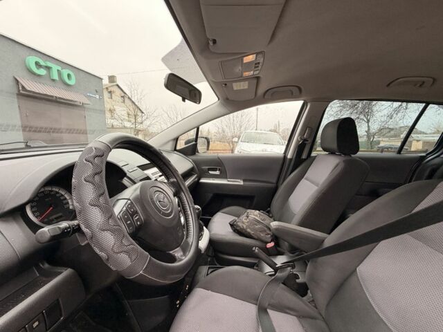 Серый Мазда 5, объемом двигателя 2 л и пробегом 300 тыс. км за 2700 $, фото 14 на Automoto.ua