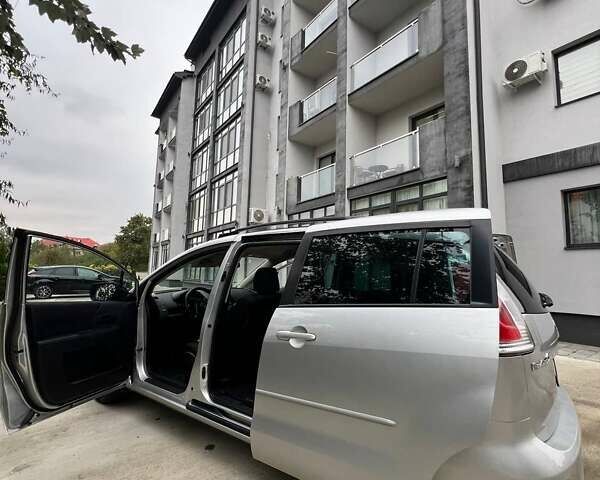 Серый Мазда 5, объемом двигателя 2 л и пробегом 273 тыс. км за 5200 $, фото 10 на Automoto.ua