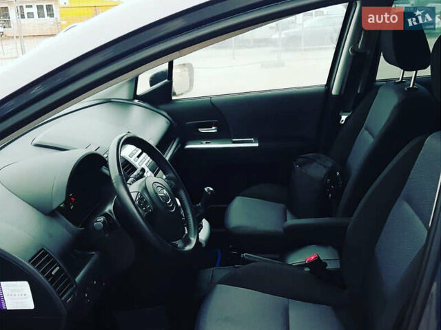 Мазда 5 2008 в Кривом Роге на Automoto.ua Серый Мазда 5, объемом двигателя 2 л и пробегом 199 тыс. км за 6500 $, фото 7 на Automoto.ua