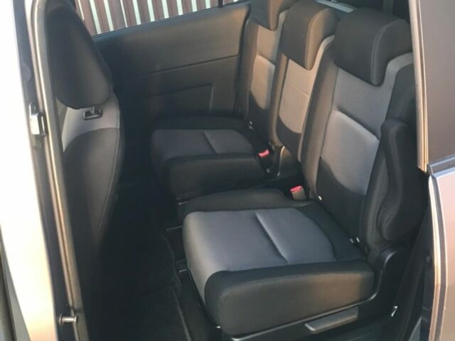 Серый Мазда 5, объемом двигателя 2 л и пробегом 165 тыс. км за 4750 $, фото 10 на Automoto.ua