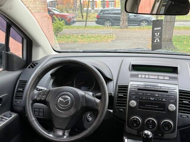 Серый Мазда 5, объемом двигателя 2 л и пробегом 200 тыс. км за 3700 $, фото 4 на Automoto.ua