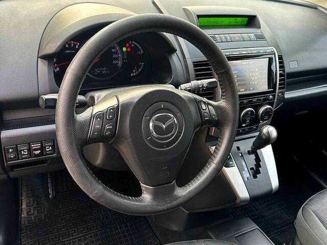 Серый Мазда 5, объемом двигателя 2 л и пробегом 261 тыс. км за 6800 $, фото 2 на Automoto.ua