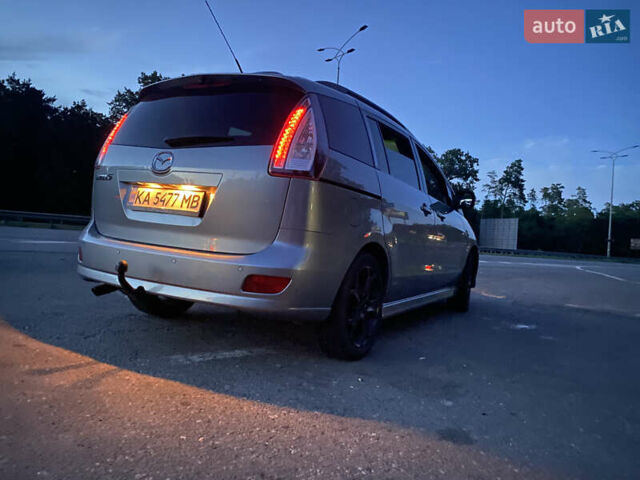 Серый Мазда 5, объемом двигателя 2 л и пробегом 250 тыс. км за 7100 $, фото 3 на Automoto.ua