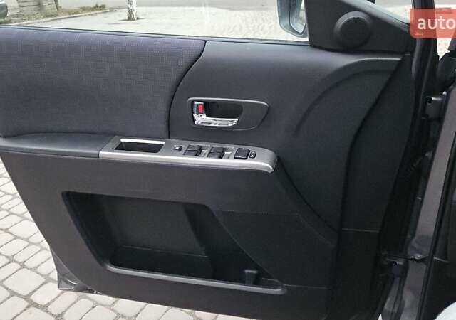 Серый Мазда 5, объемом двигателя 2 л и пробегом 193 тыс. км за 6950 $, фото 67 на Automoto.ua