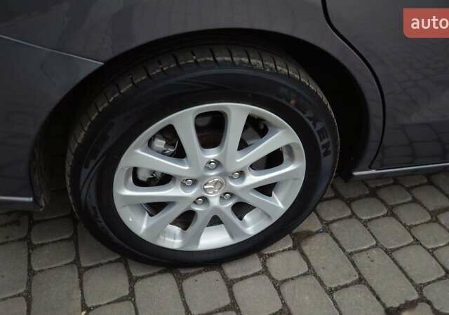 Серый Мазда 5, объемом двигателя 2 л и пробегом 193 тыс. км за 6950 $, фото 16 на Automoto.ua