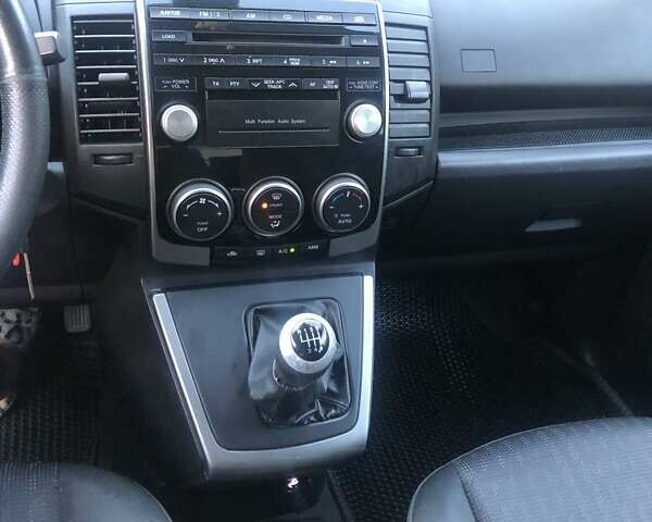 Мазда 5 2009 в Новояворовск на Automoto.ua Серый Мазда 5, объемом двигателя 2 л и пробегом 215 тыс. км за 6000 $, фото 7 на Automoto.ua