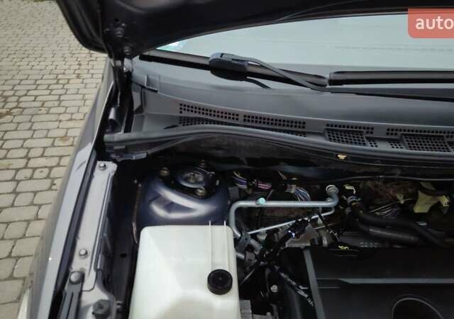 Серый Мазда 5, объемом двигателя 2 л и пробегом 193 тыс. км за 6950 $, фото 51 на Automoto.ua