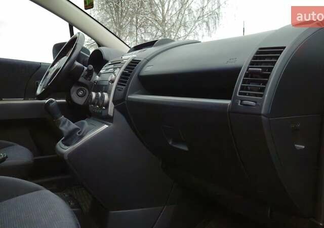 Серый Мазда 5, объемом двигателя 2 л и пробегом 193 тыс. км за 6950 $, фото 47 на Automoto.ua