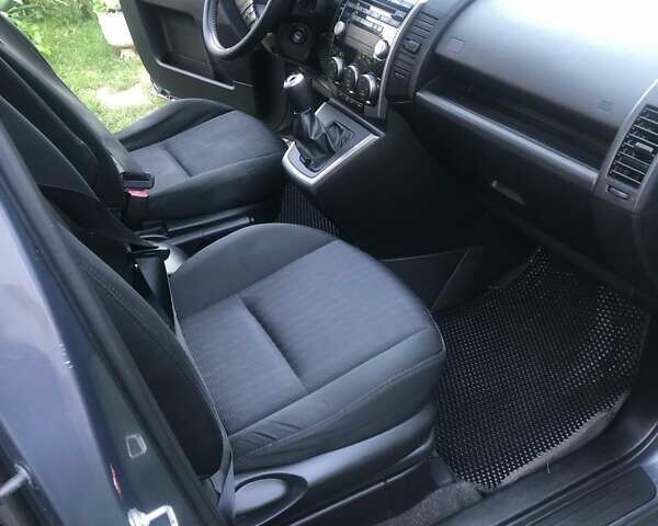 Мазда 5 2009 в Новояворовск на Automoto.ua Серый Мазда 5, объемом двигателя 2 л и пробегом 215 тыс. км за 6000 $, фото 2 на Automoto.ua