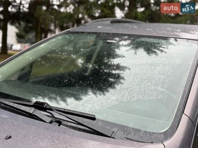 Серый Мазда 5, объемом двигателя 2 л и пробегом 240 тыс. км за 3999 $, фото 4 на Automoto.ua