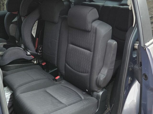Сірий Мазда 5, об'ємом двигуна 2 л та пробігом 228 тис. км за 6250 $, фото 14 на Automoto.ua