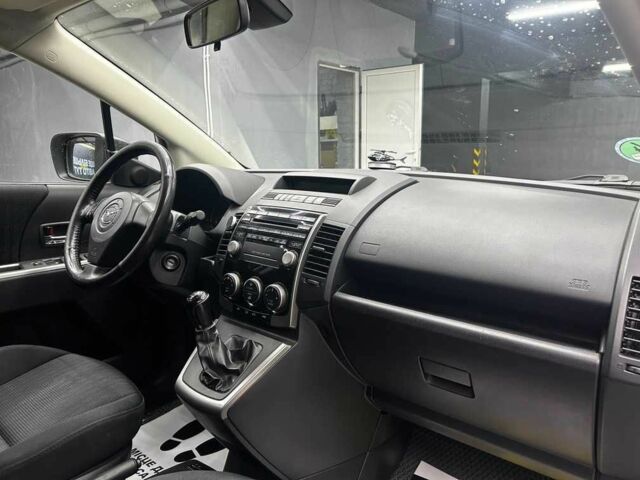 Сірий Мазда 5, об'ємом двигуна 1.8 л та пробігом 160 тис. км за 7900 $, фото 17 на Automoto.ua
