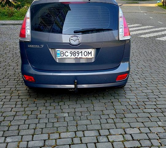 Серый Мазда 5, объемом двигателя 2 л и пробегом 250 тыс. км за 7500 $, фото 3 на Automoto.ua