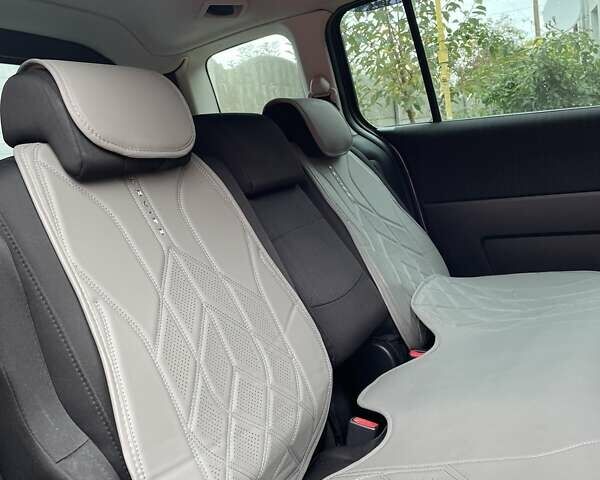 Мазда 5 2010 в Харькове на Automoto.ua Серый Мазда 5, объемом двигателя 2 л и пробегом 218 тыс. км за 6500 $, фото 12 на Automoto.ua