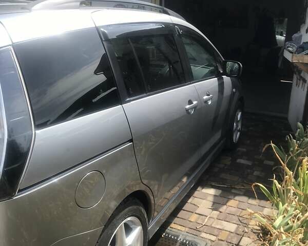 Серый Мазда 5, объемом двигателя 0 л и пробегом 240 тыс. км за 8800 $, фото 6 на Automoto.ua