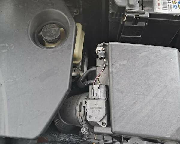 Мазда 5 2010 в Харькове на Automoto.ua Серый Мазда 5, объемом двигателя 2 л и пробегом 218 тыс. км за 6500 $, фото 7 на Automoto.ua