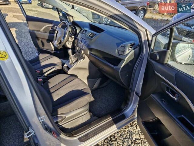 Серый Мазда 5, объемом двигателя 1.8 л и пробегом 209 тыс. км за 7900 $, фото 7 на Automoto.ua