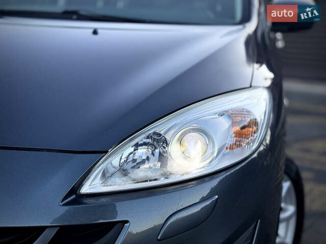 Сірий Мазда 5, об'ємом двигуна 1.6 л та пробігом 261 тис. км за 7800 $, фото 24 на Automoto.ua