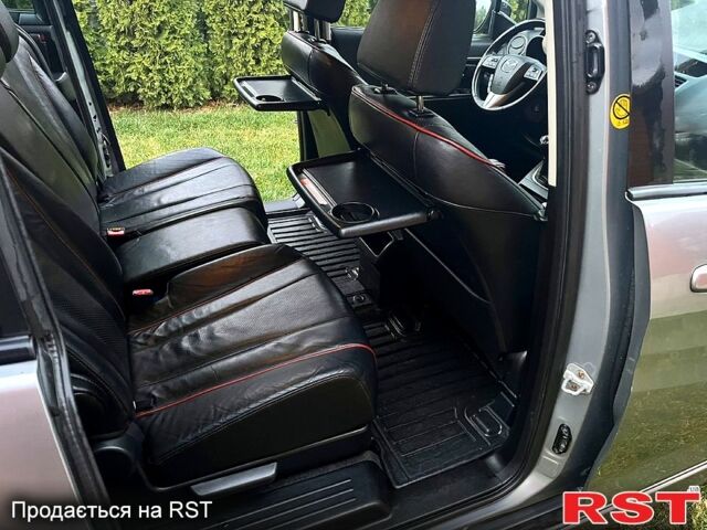 Сірий Мазда 5, об'ємом двигуна 1.6 л та пробігом 152 тис. км за 7700 $, фото 8 на Automoto.ua