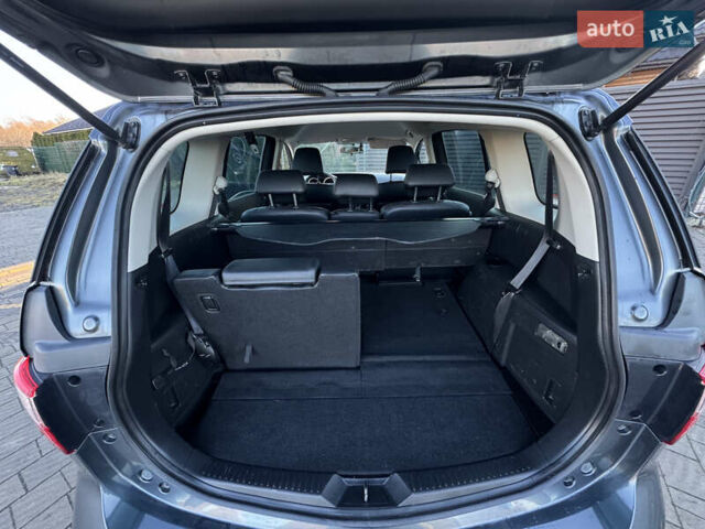 Сірий Мазда 5, об'ємом двигуна 1.6 л та пробігом 261 тис. км за 7800 $, фото 38 на Automoto.ua