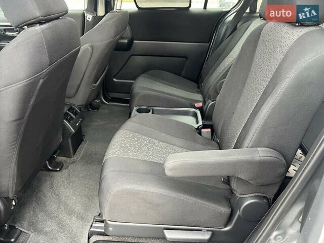 Серый Мазда 5, объемом двигателя 2.5 л и пробегом 170 тыс. км за 7800 $, фото 11 на Automoto.ua