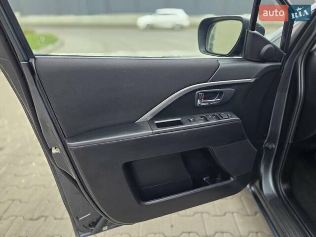 Серый Мазда 5, объемом двигателя 2 л и пробегом 280 тыс. км за 6650 $, фото 38 на Automoto.ua