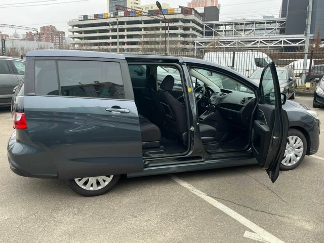 Сірий Мазда 5, об'ємом двигуна 2 л та пробігом 258 тис. км за 10999 $, фото 22 на Automoto.ua